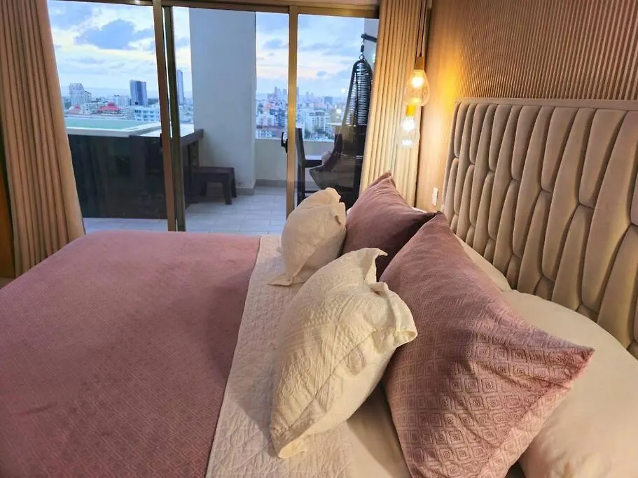 Luxury Penthouse Con Jacuzzi Privado, Gym, Pool Apartment Santo Domingo 0*,  Dominican Republic